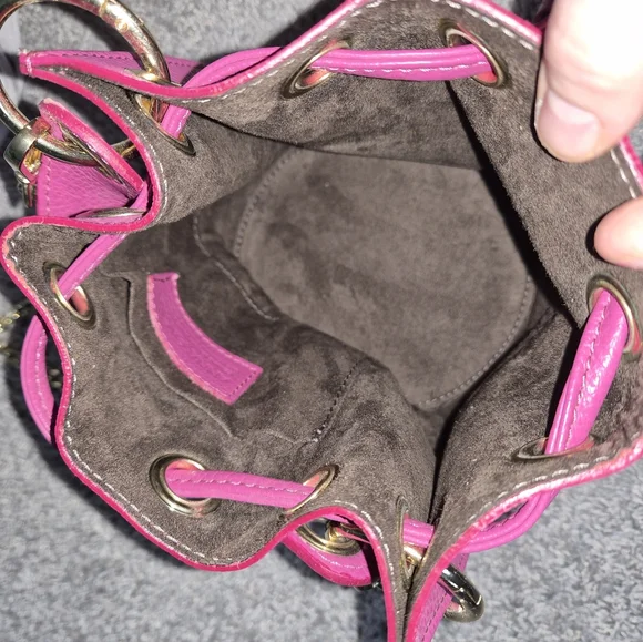 Anna Paola Bucket Bag - Magenta - Picture 4 of 4